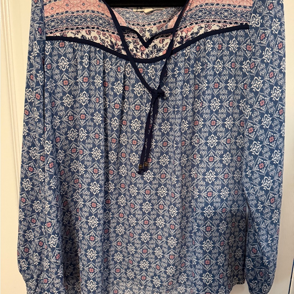 Floral Patterned Long Sleeve Blouse